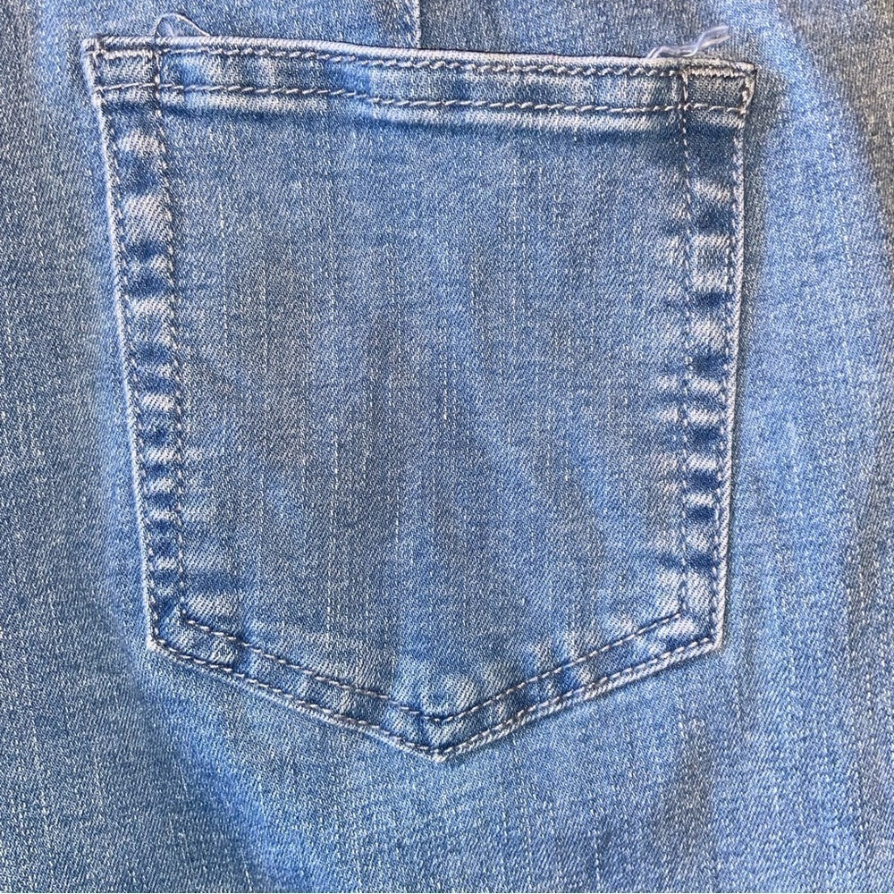 Vici Women’s Large Faded Blue High Rise Flare Faded Belted Waist/ Zipper Denim - Picture 4 of 5
